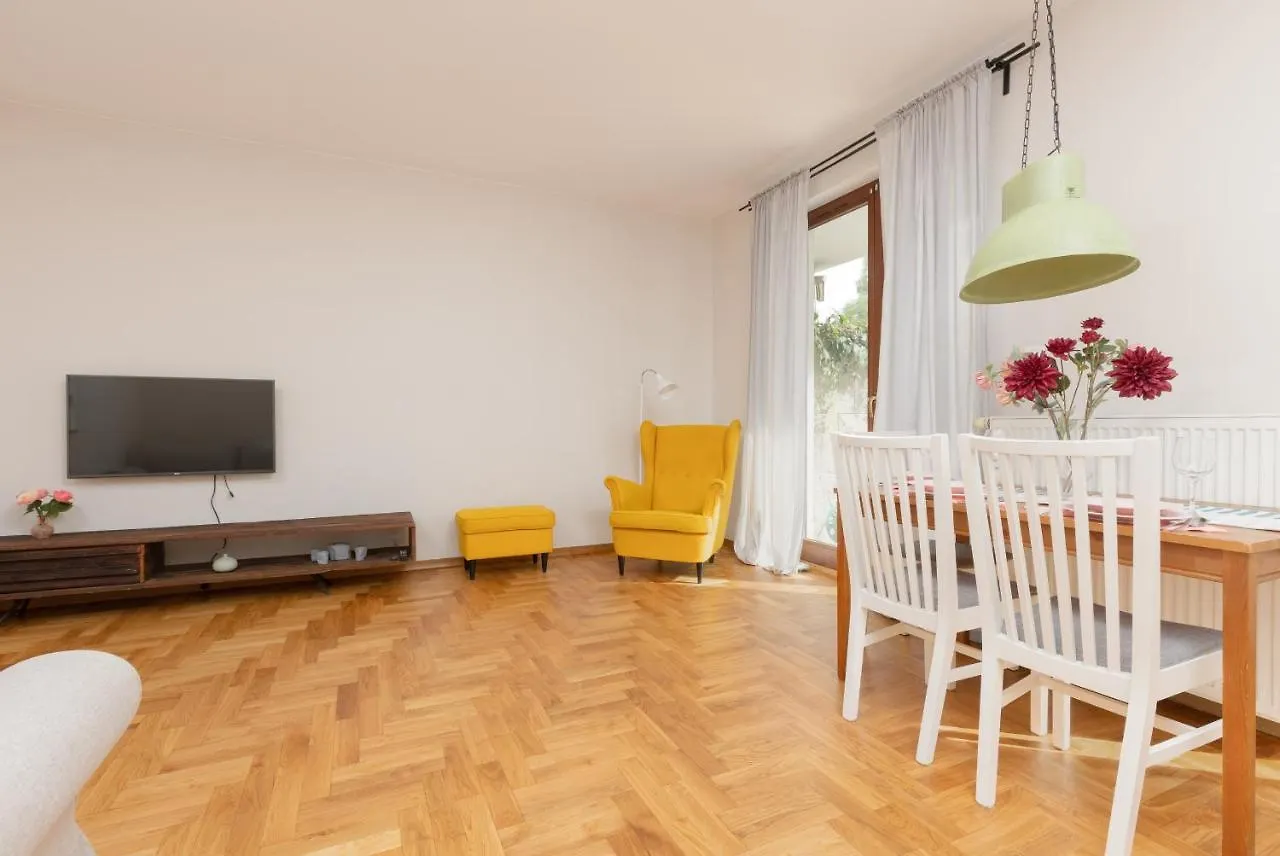 Warsaw Bobrowiecka Apartment By Noclegi Renters